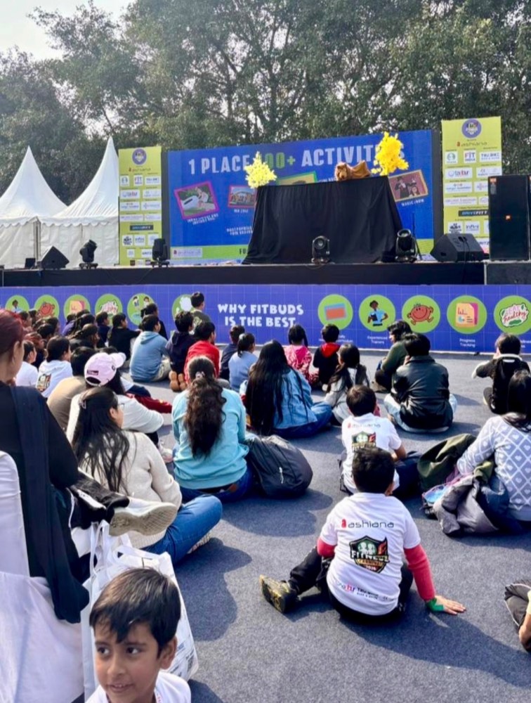 Main stage and activity zones