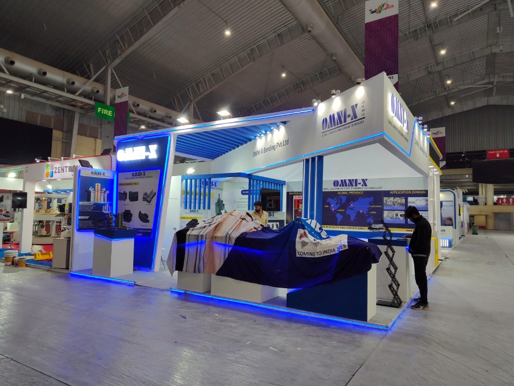 OMNI-X stall